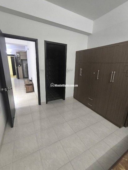 Bán căn hộ chung cư EuroWindows Đông Hội - View trung tâm triển lãm 66m nhỉnh 3 tỷ
9TL)